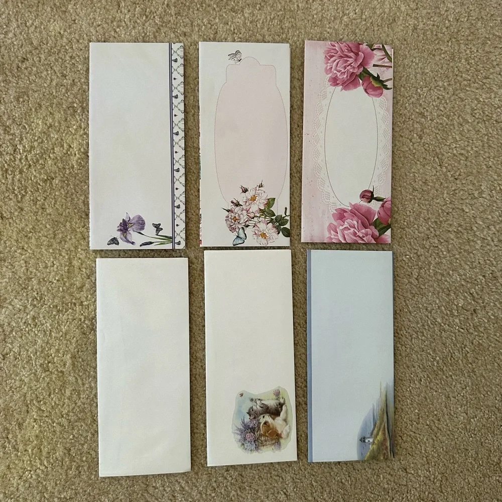 New 6 of different kind of cards with envelopes.
